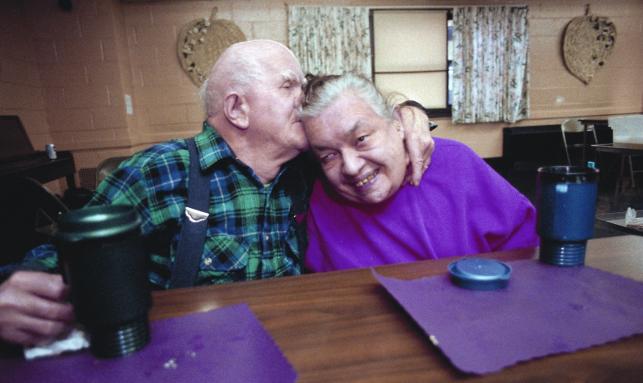 burt_20and_20barbara_20kiss_20not_20huge.jpg